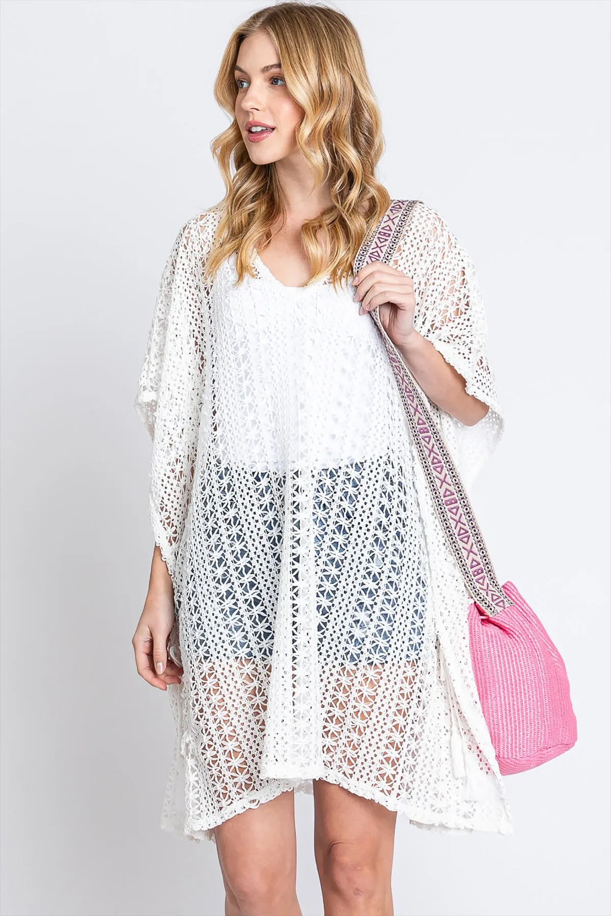 SOLID BUCKET BAG WITH AZTEC STRAP