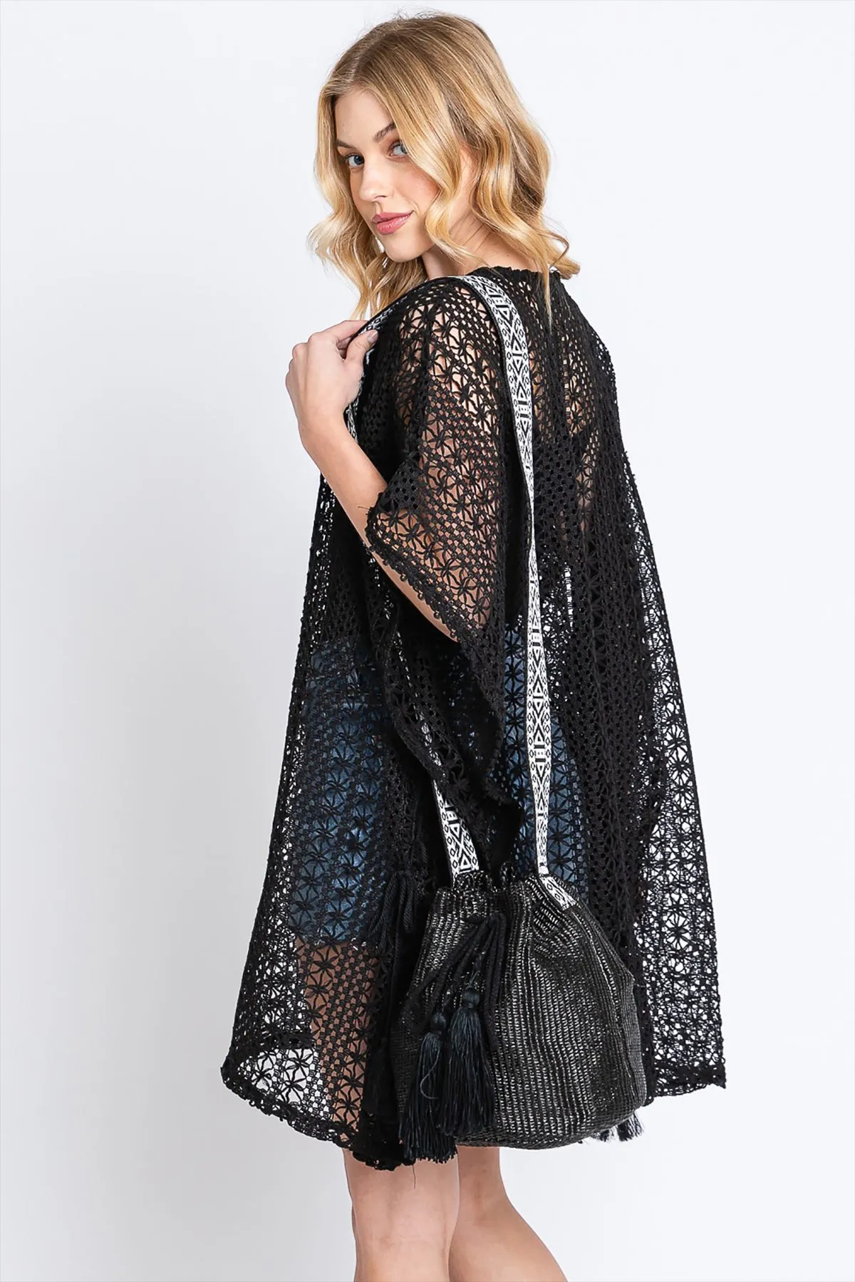 SOLID BUCKET BAG WITH AZTEC STRAP
